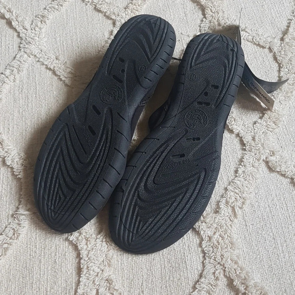 NWT Body Glove Mens Rip Tide black and Yellow size 11 aquasocks - Picture 6 of 6